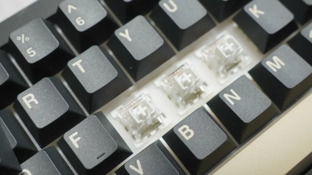 YUNZII AL66 Keyboard Review - Great Value? 6 yunzii milk switches