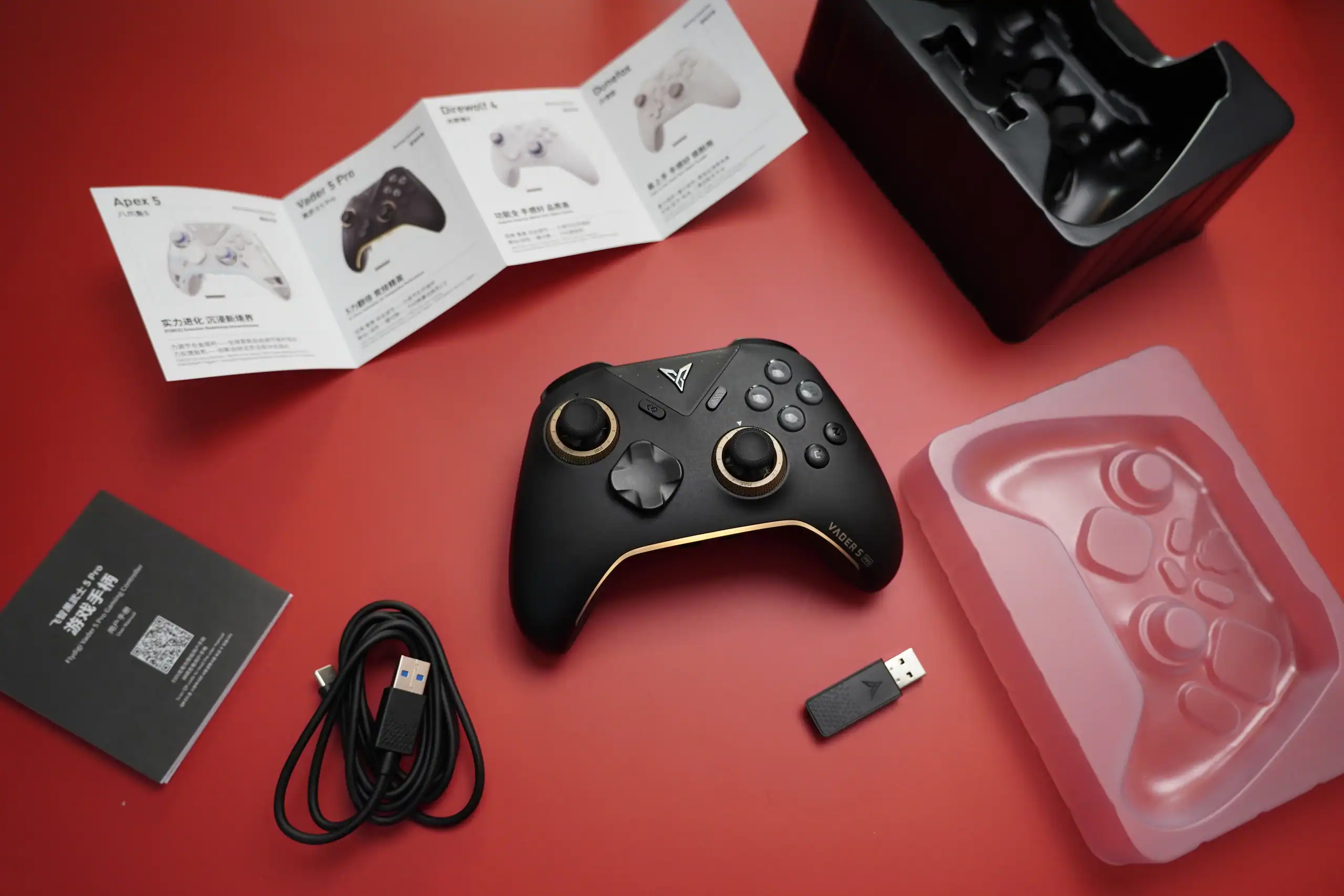 Vader 5 Pro Controller unboxed