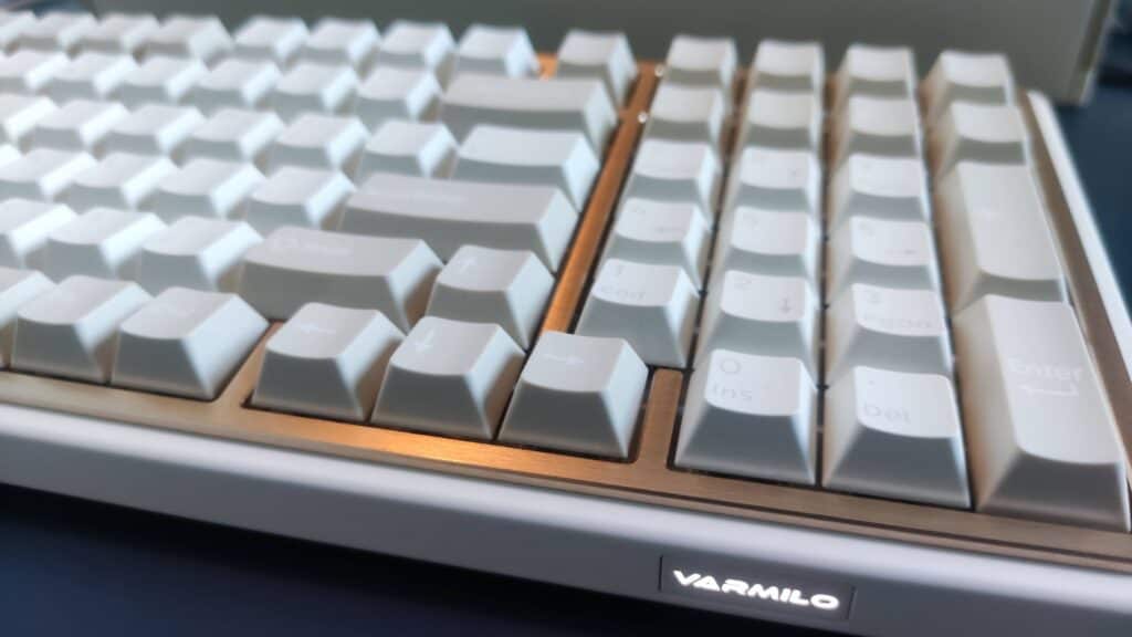 VarmiloMinilo98Pro 27