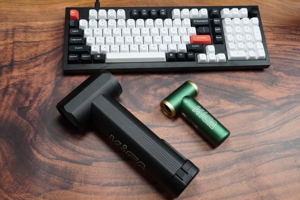 KICA Jet Fan 2S and Max size comparison side by side