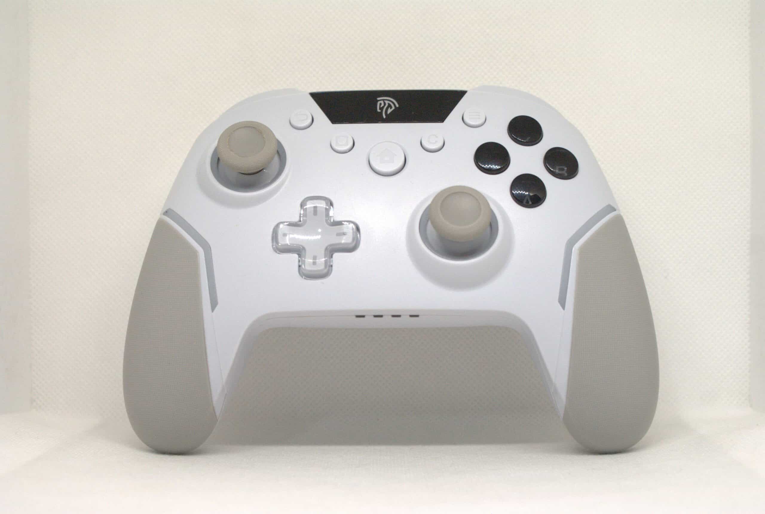 EasySMX X20 - front