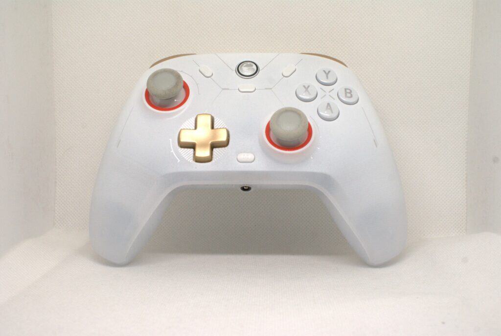 GameSir Cyclone 2 - front