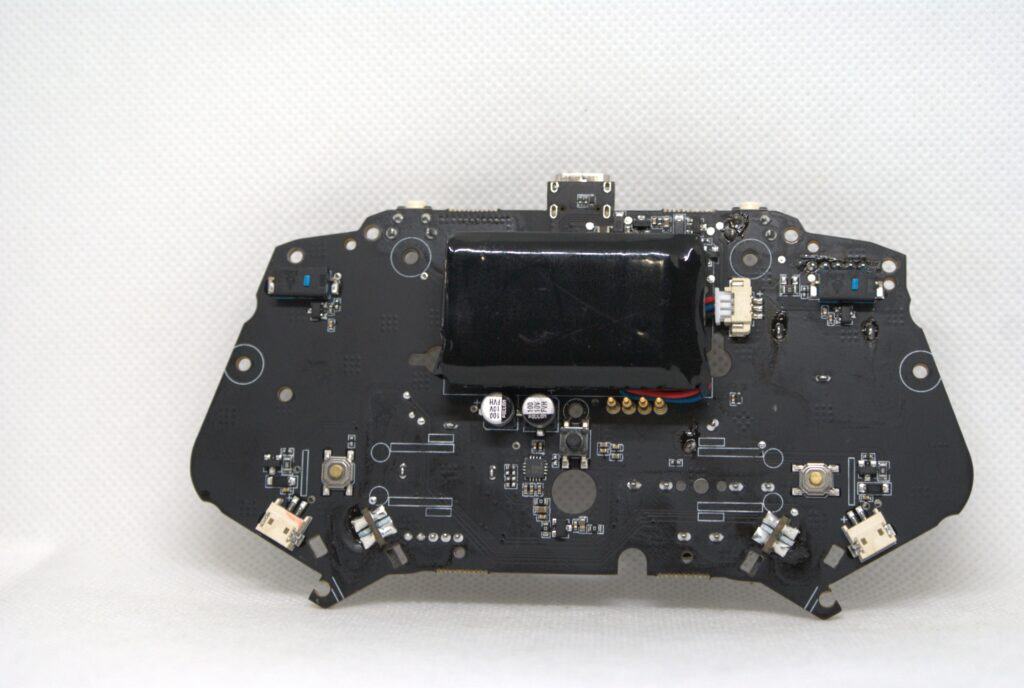 GameSir Cyclone 2 - Main PCB back