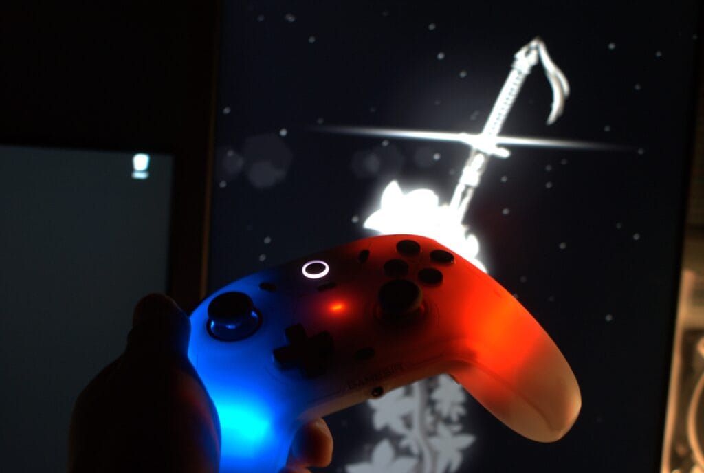 GameSir Cyclone 2 - decoration