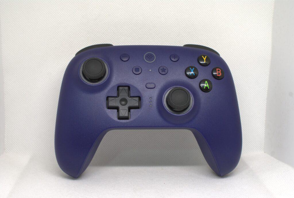 8BitDo Ultimate 2 - front