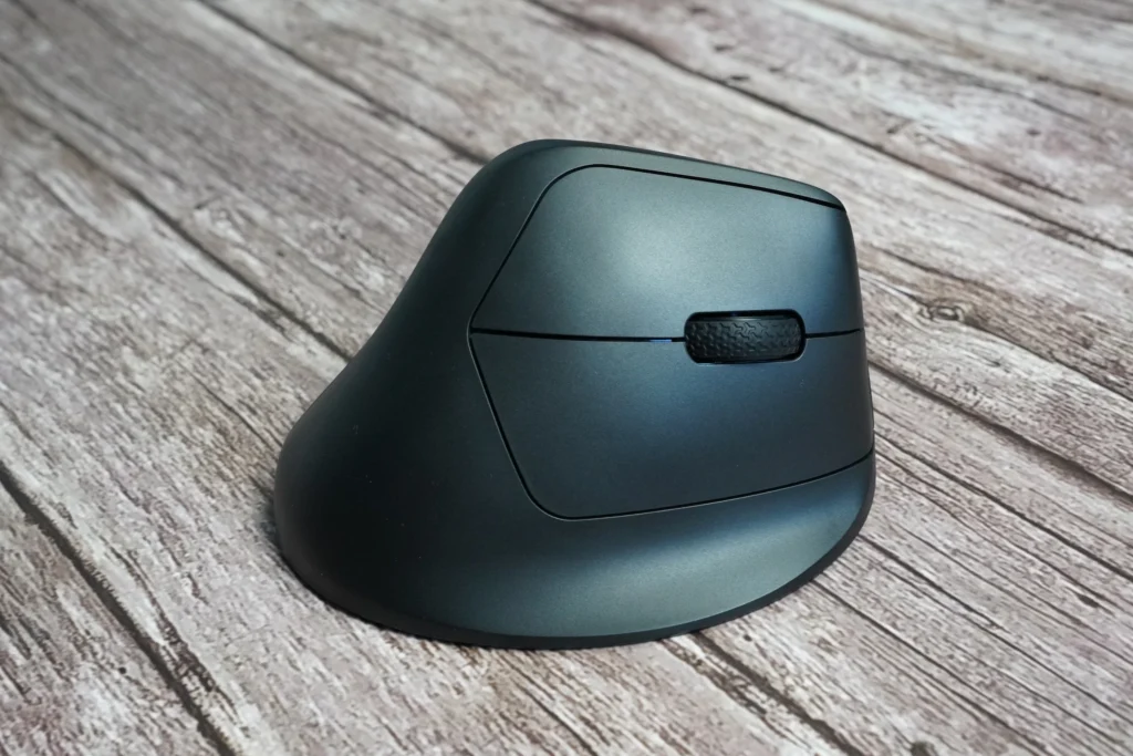 Keychron M5 vertical 5