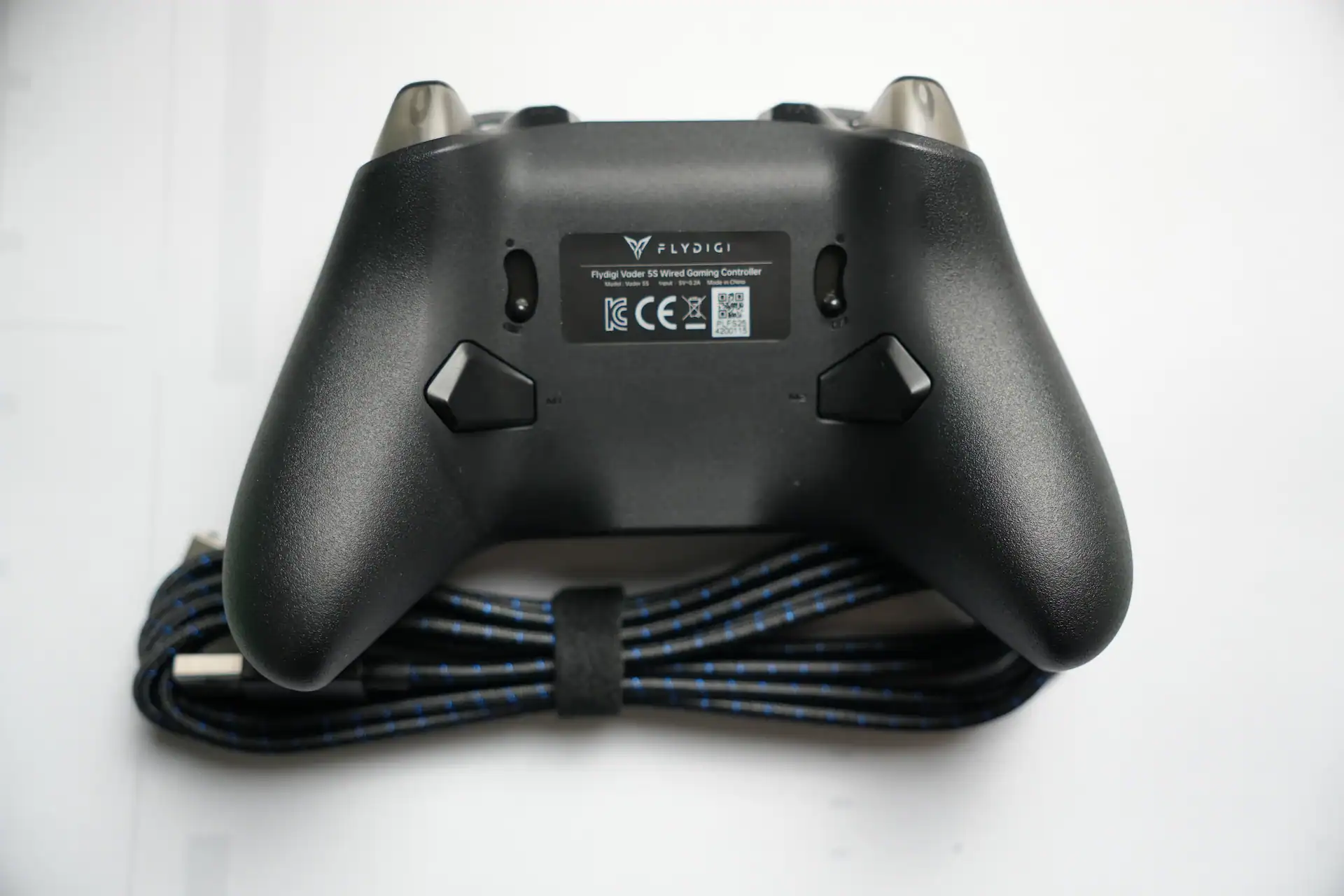Back of the Vader 5S gamepad