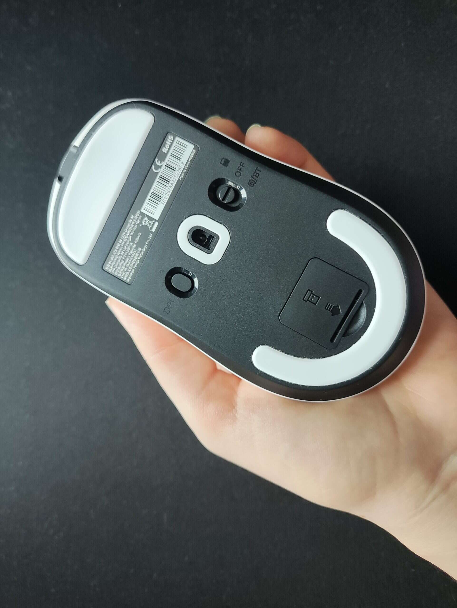 ATK Dragonfly A9 back of the mouse