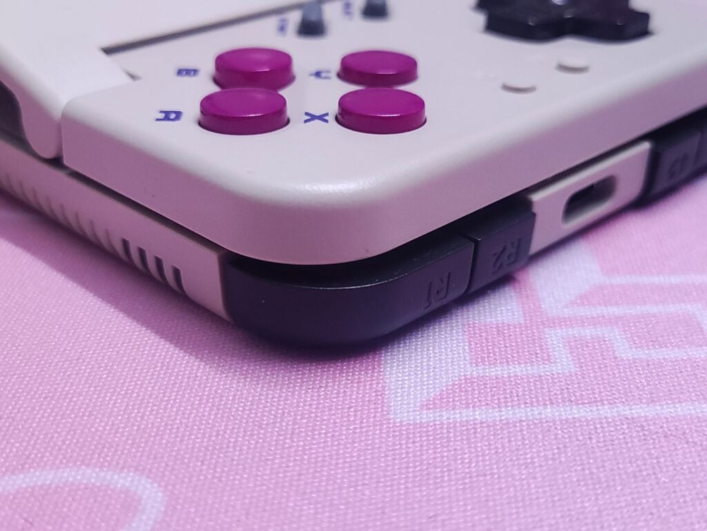 1000413370