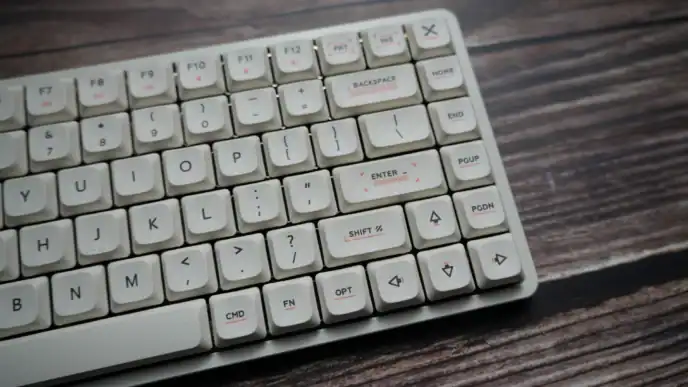 IQUNIX Magi75 low profile keyboard
