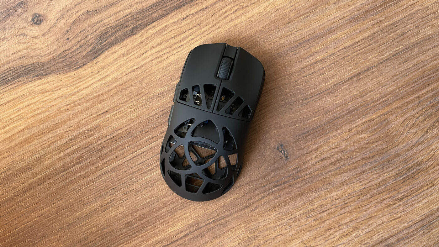Epomaker Carbon X mouse