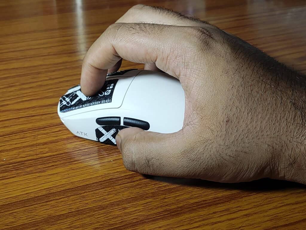 My aggressive claw grip