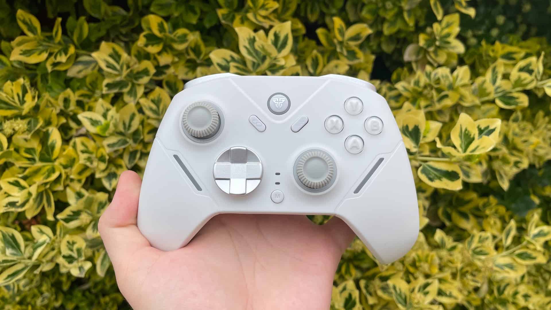 Fantech Zenith Pro controller photographed from the front to show its design details.