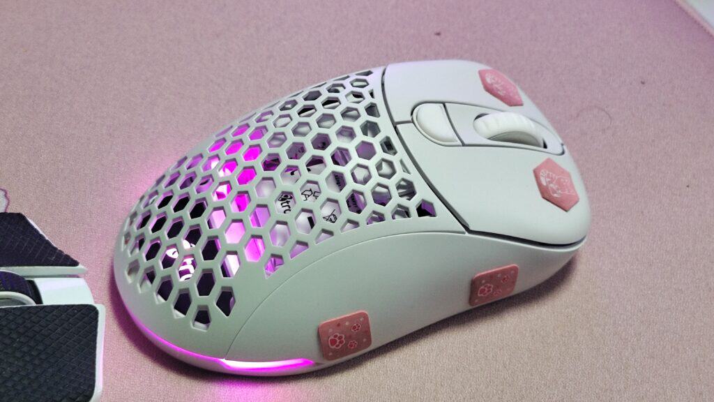 This one is an Ergonomic mouse - The Xtro Eris, it's based on the Zowie EC2 shape