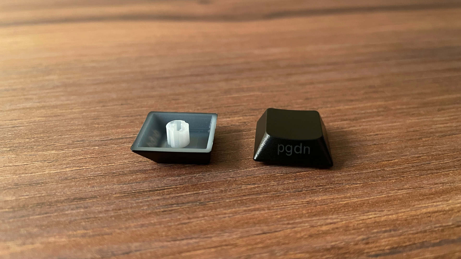 Close-up view of the XVX L75 Air keycaps, highlighting the keycap design, texture, and low-profile profile.