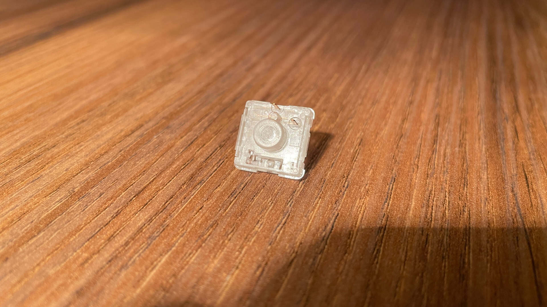 Close-up view showing the footprint and mounting layout of the Jerrzi Air low-profile switches used in the XVX L75 Air keyboard.
