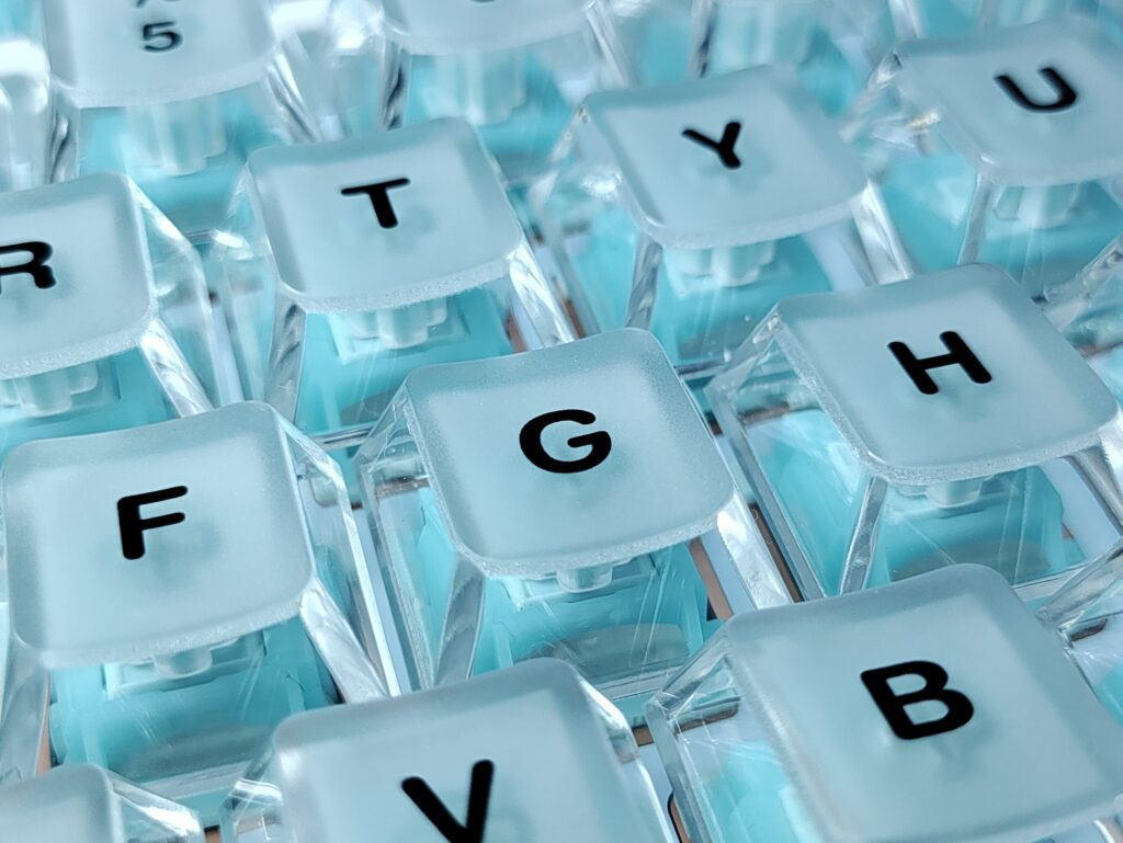 Epomaker HE75 V2 TMR Review - The best of both worlds 6 Epomaker HE75 V2 TMR keycaps