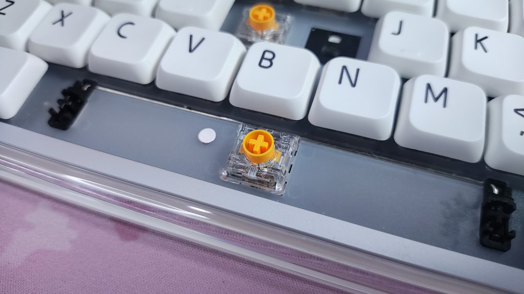 Melgeek O2 Review - Low Profile goodness 25 1000648831