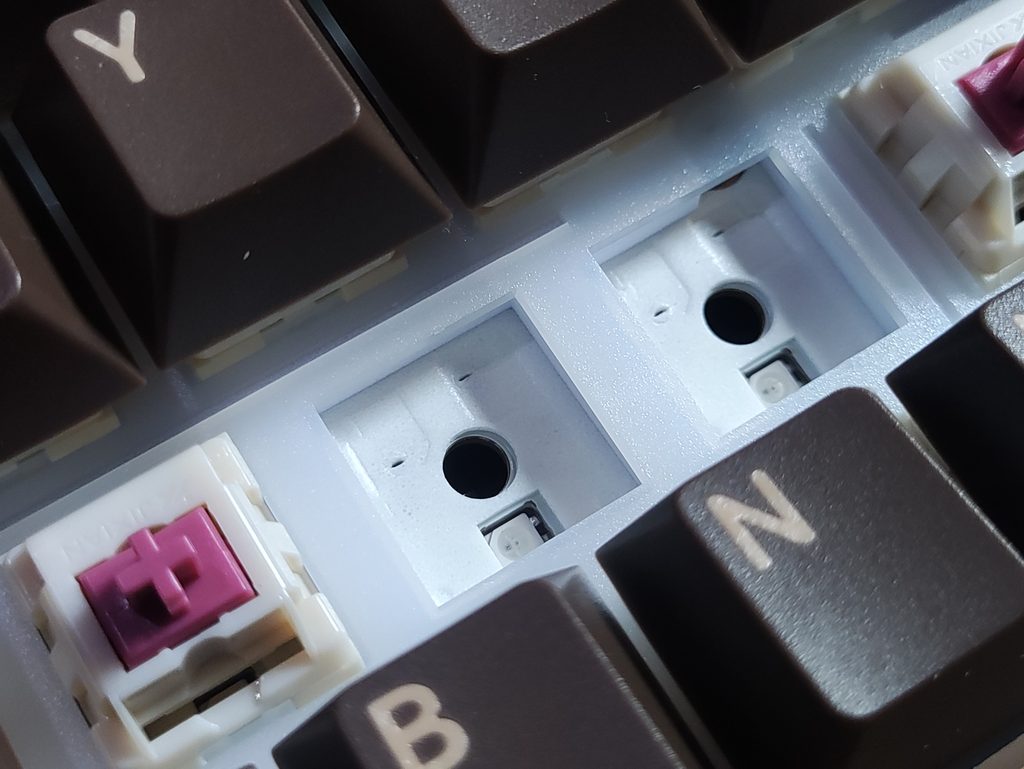 Only 3-pin compatibility as you can see/...0 IMG 20260924 201328
