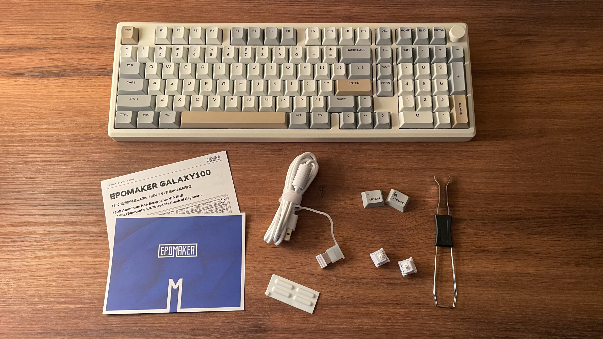Epomaker Galaxy100 Review – A $100 Aluminum Keyboard with a Numpad and a Knob! 3 Epomaker Galaxy100 keyboard with the included accessories and bundled extras.