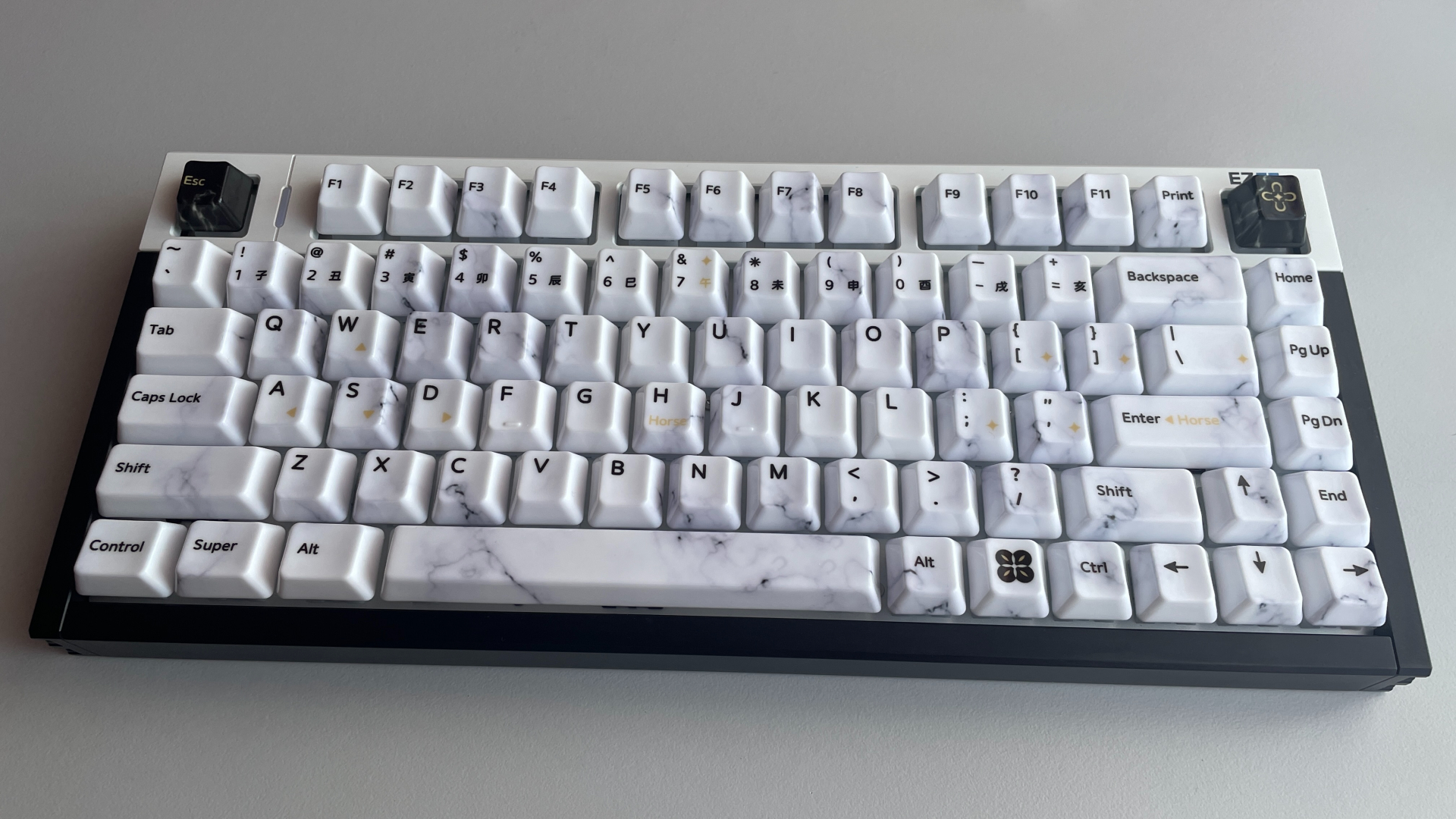 XVX Ceramic Keycaps Review: Year of the Horse Keycap Set 8 Keyboard fitted with XVX Year of the Horse ceramic keycaps.