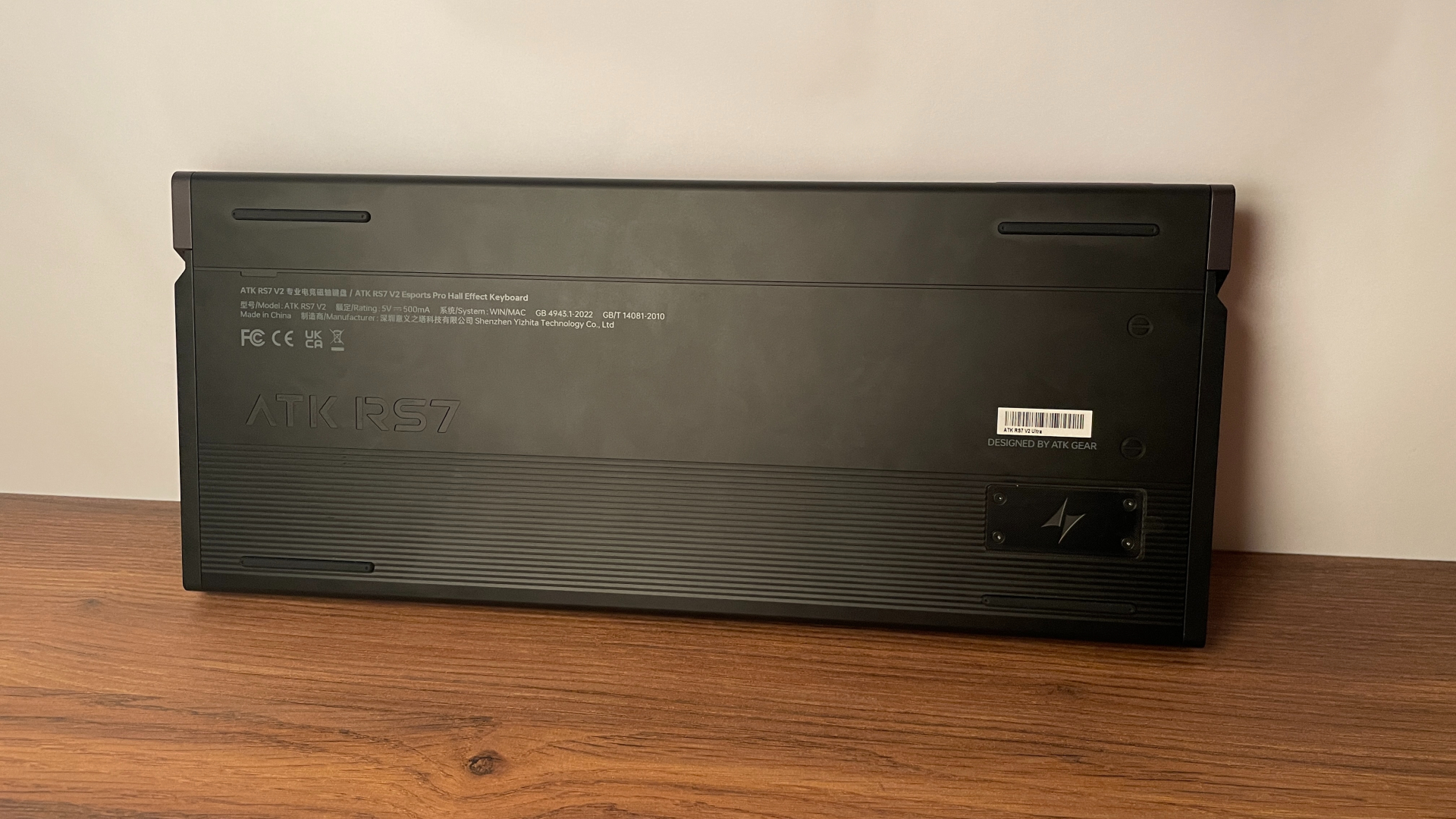 ATK RS7 V2 Ultra Review – A 75% Hall Effect Keyboard With A Twist 11 The underside of the ATK RS7 V2 Ultra keyboard.