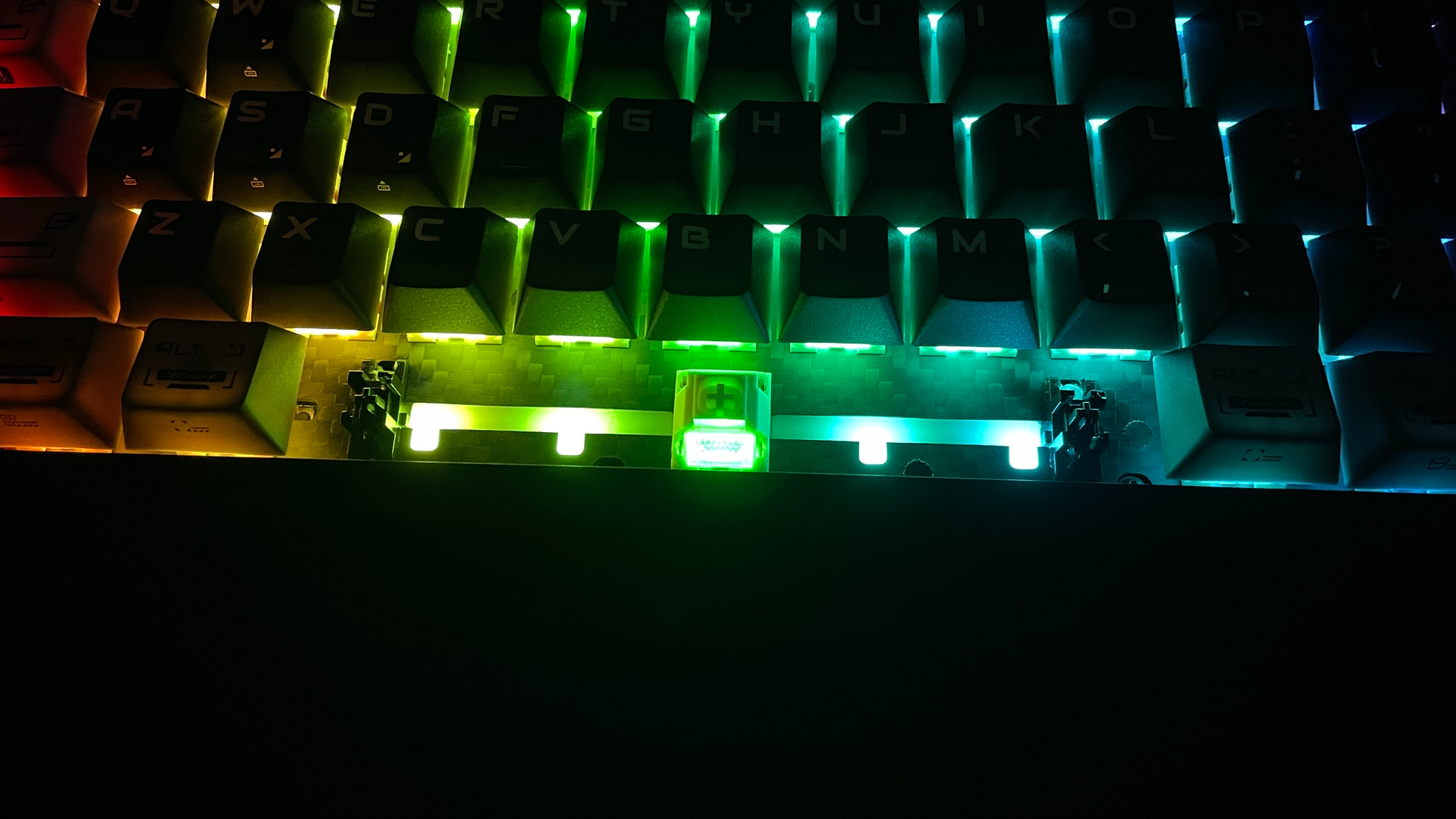 ATK RS7 V2 Ultra Review – A 75% Hall Effect Keyboard With A Twist 14 Five RGB LEDs beneath the spacebar on the ATK RS7 V2 Ultra keyboard.