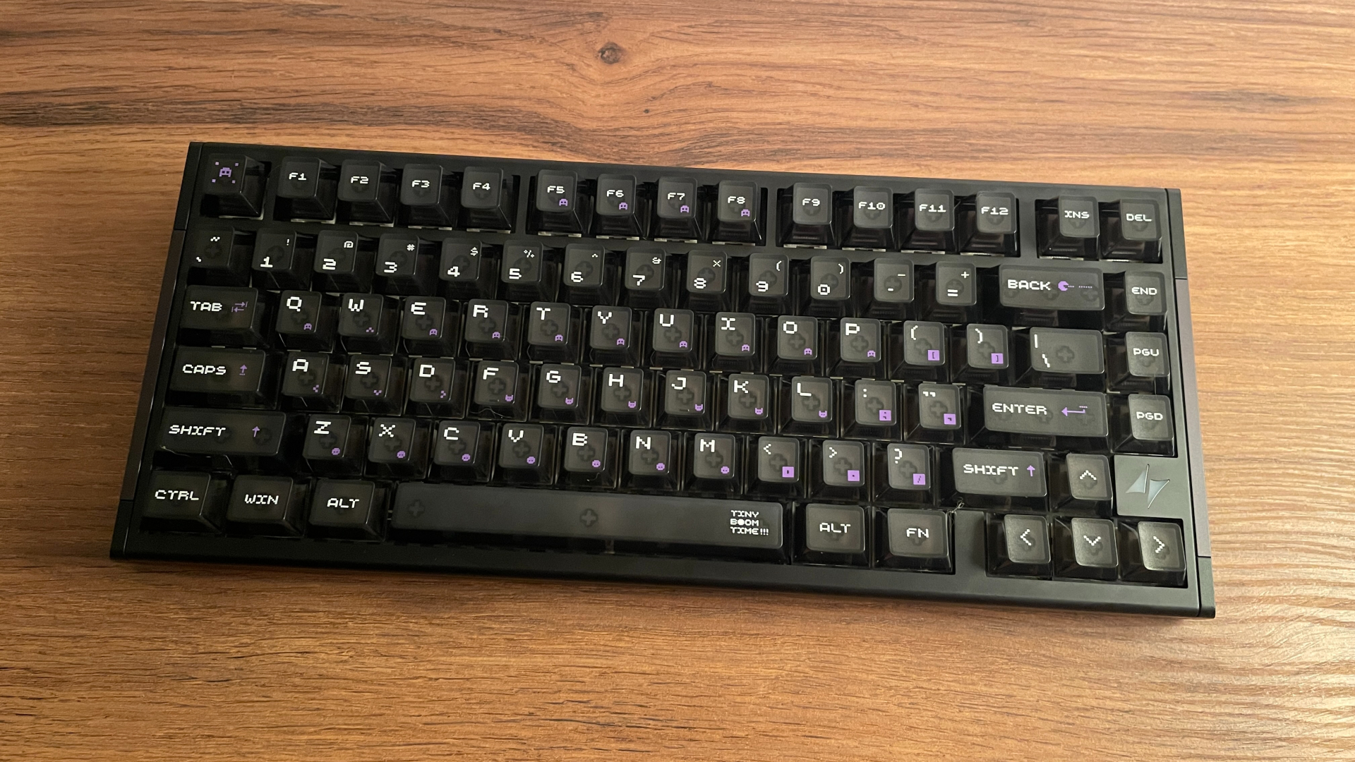 ATK RS7 V2 Ultra Review – A 75% Hall Effect Keyboard With A Twist 27 The ATK RS7 V2 Ultra fitted with the included PC keycap set.